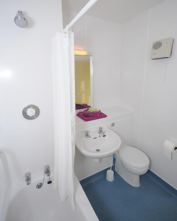 Corrib Village Apartments University Of Galway Exteriör bild