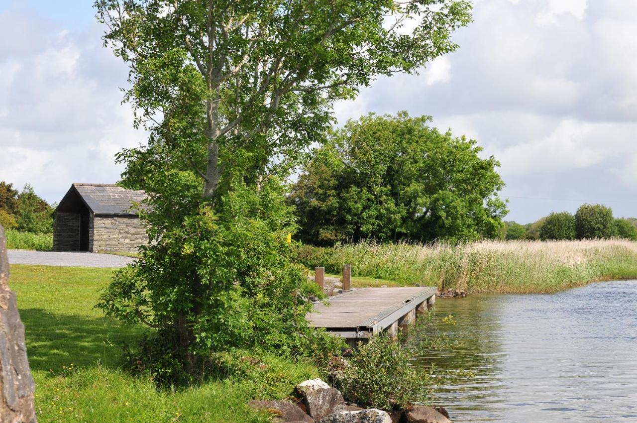 Corrib Village Apartments University Of Galway Exteriör bild
